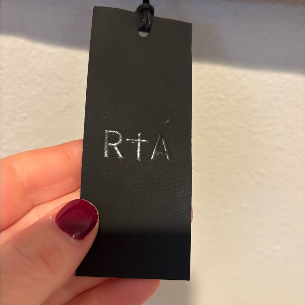 RtA Coral Crop Top 168 - Picture 3 of 5